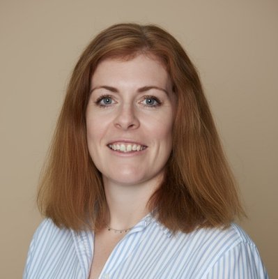 PA Julia Abenthung